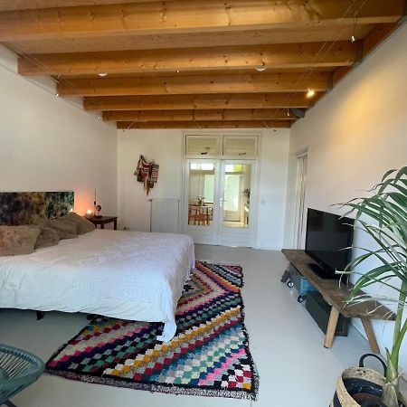 Oud-Gastel Studio Bliss Bed & Breakfast エクステリア 写真