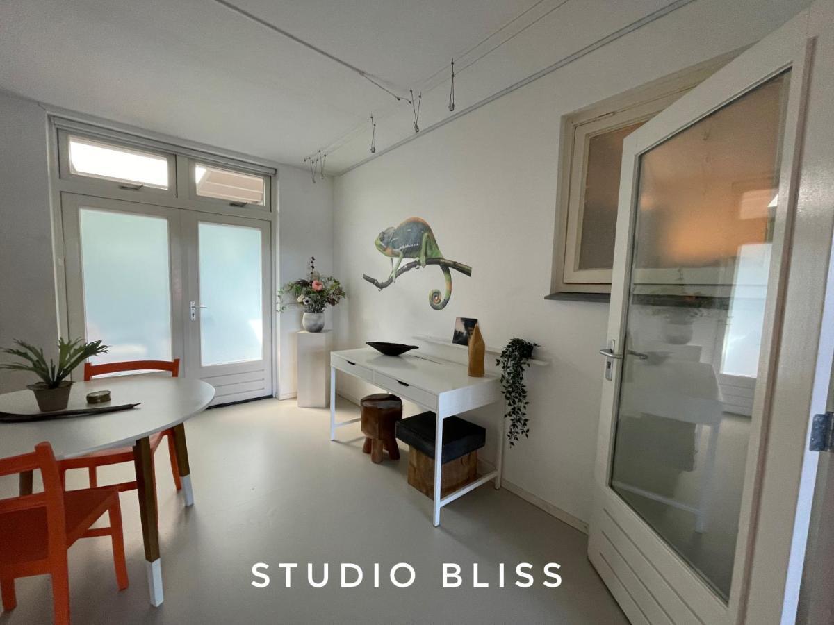 Oud-Gastel Studio Bliss Bed & Breakfast エクステリア 写真